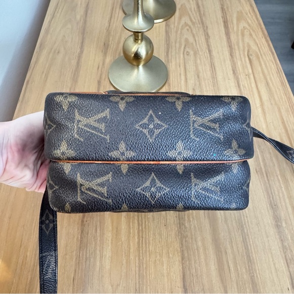 ✅AUTHENTIC✅LOUIS VUITTON AMAZON CROSSBODY BAG - Picture 8 of 17